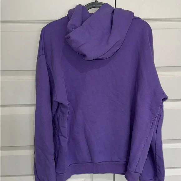 Purple Hoodie and Sweatpants with Embossed Logo - Picture 4 of 8